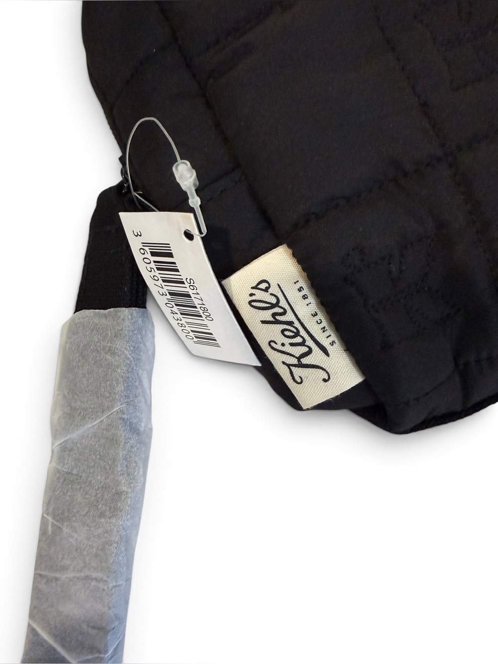 5 for $25!! NWT Kiehls Zip Black Quilted Cushioned Cosmetic Bag Toiletry Bag